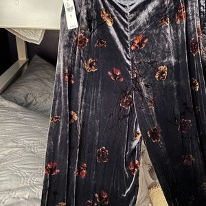 Anthropologie Velvet Pants. Wide Leg, size medium